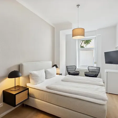Arbio I 1a & Prenzlauerberg Apart Otel