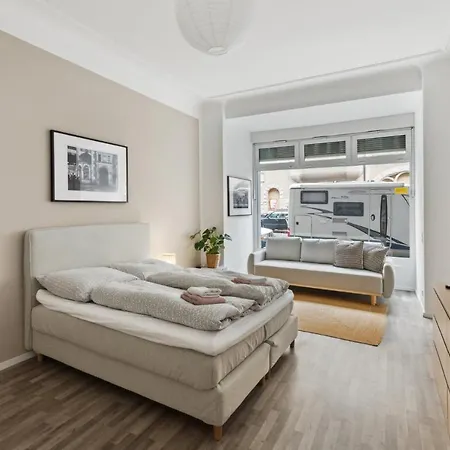 Arbio I 1a & Prenzlauerberg 3* ברלין