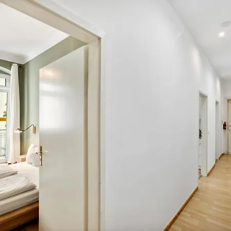 Arbio I 1a & Prenzlauerberg Lägenhetshotell